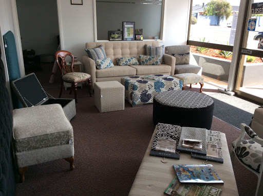 Urdarov Upholstery - Thumbnail
