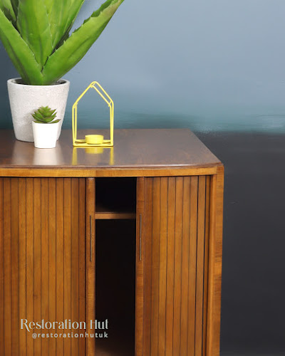 Restoration Hut - Furniture store