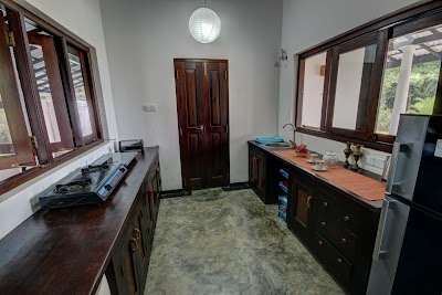 Photos of Lumi House