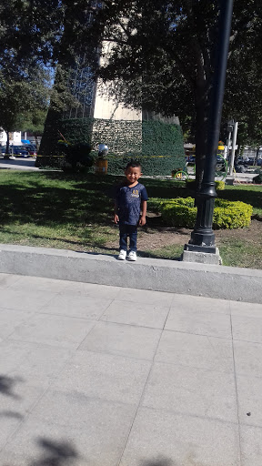 Puerta del Norte Park - Thumbnail