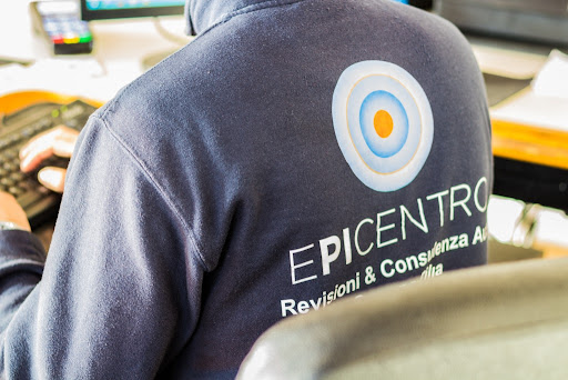 Centro Revisioni Sadali Epicentro di Pilia Ennio - Thumbnail