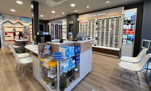 Photo n°6 de Opticien Clichy - Jean Jaurès - Krys à Clichy (Magasin de lunettes de soleil)