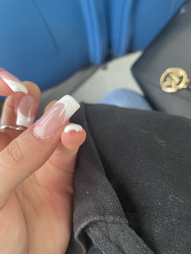 Ongles Capitale - Visual