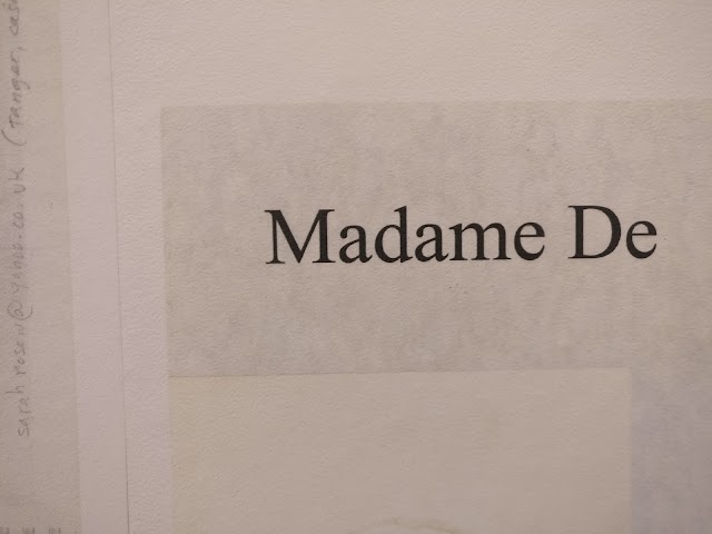 Établissement d'en face