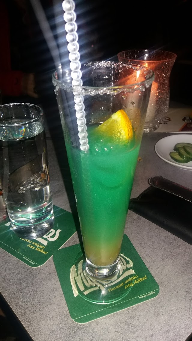 Eclipse Bar Platanias