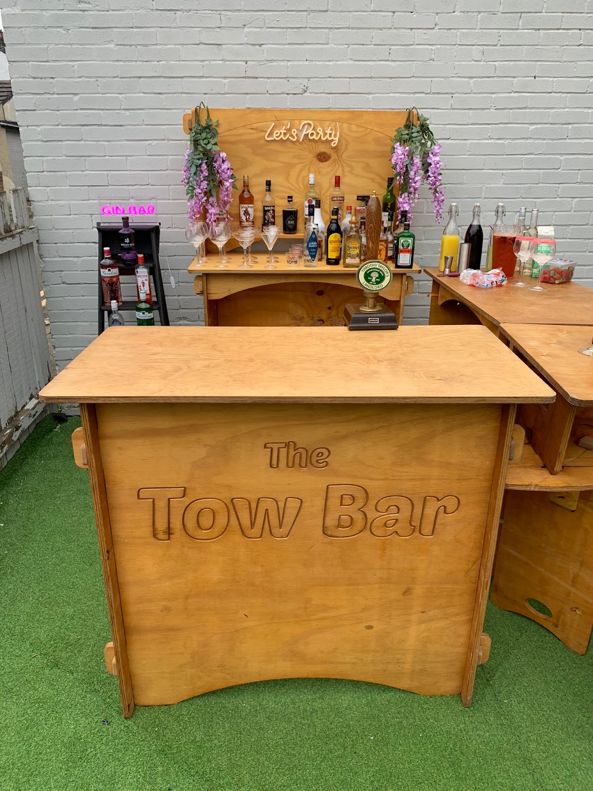 The Tow Bar Mobile Bar