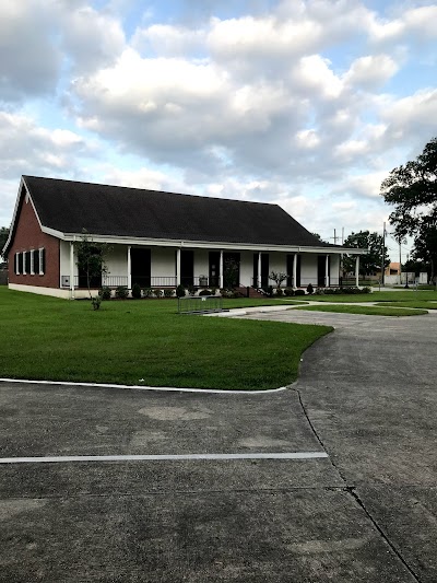 Jefferson Parish Library - Live Oak Library