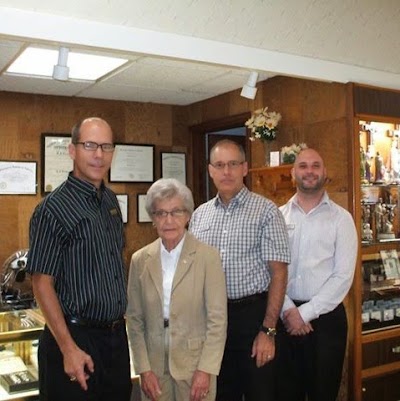 Photos of Beckman Jewelers
