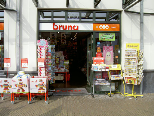 Bruna Vught - Thumbnail