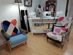 Photo n°22 de Au Fil Du Temps à Crémieu (Tapissier décorateur)