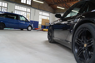 Photo n°19 de Garage Rétro Moderne - Garage auto Mazamet à Mazamet (Atelier de réparation automobile)