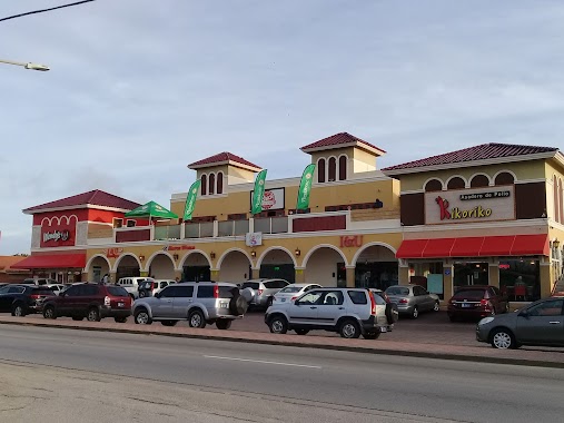 Kalalu Plaza Mall, Author: Brandon Dijkhoff