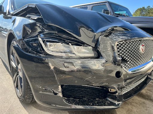 Tom's Body Shop LLC - Thumbnail