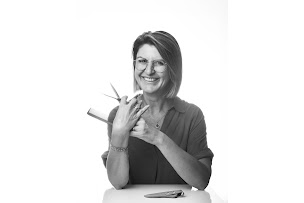 Photo n°9 de L’ÉVÉNEMENT à Gières (Magasin de produits de beauté)