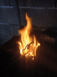 Photo n°2 de Atelier fer design à Reignac (Forgeron)