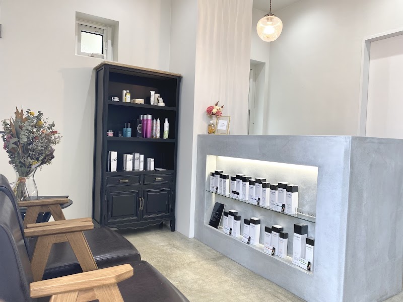 Colón(コロン) ※ご予約→ホットペッパーまたはお電話から