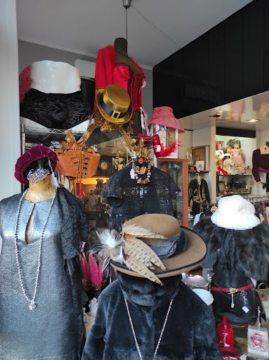 Crazy Oddities - Thumbnail