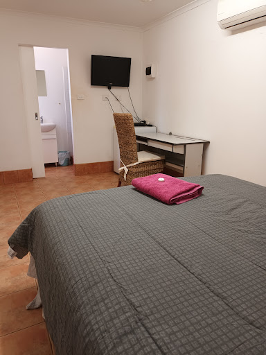 Nullagine Riverview Accommodation - Thumbnail