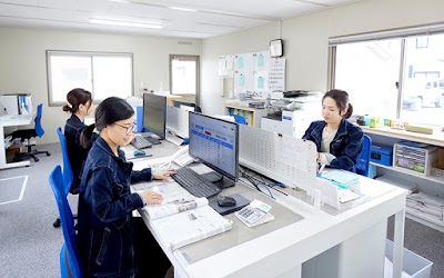 （株）米金商店