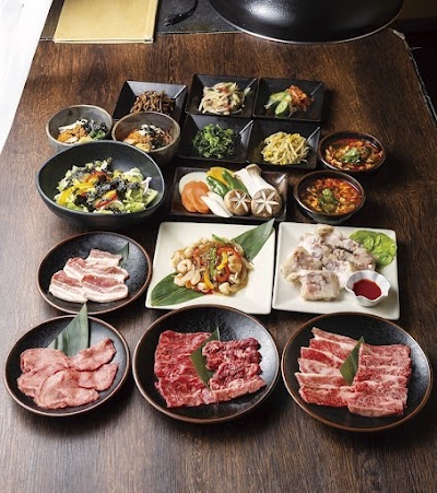 炭火焼肉 七輪房 大間木店