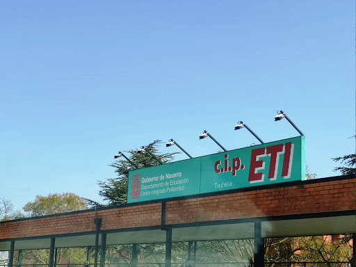 Integrated Polytechnic Centre ETI - Visual