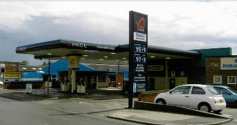Cromwell Garage Gallery - United Kingdom
