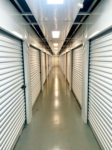 Stuff-N-Storage - Visual