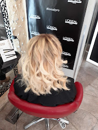 Photo n°10 de Look coiffure à Vergt (Barbier)