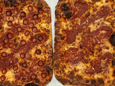 Dantini Pizza by null