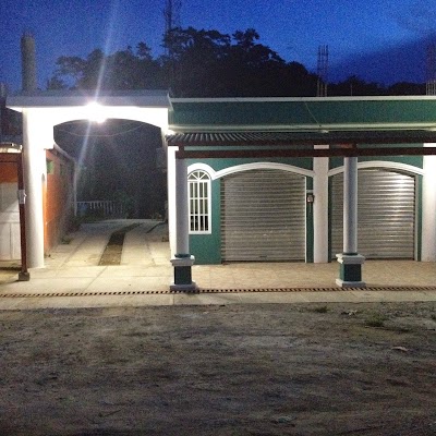 Photos of Hotel Villa Pet&eacute;n