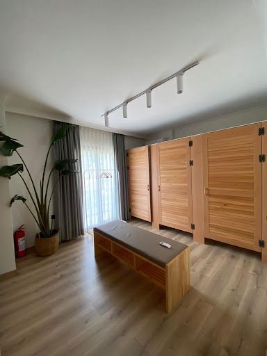 Flow by Su Pilates Studio