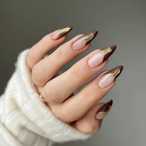 Nail Crew Lounge