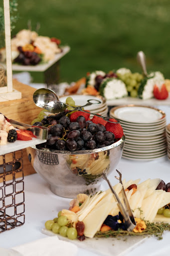 Vinwood Caterers - Thumbnail