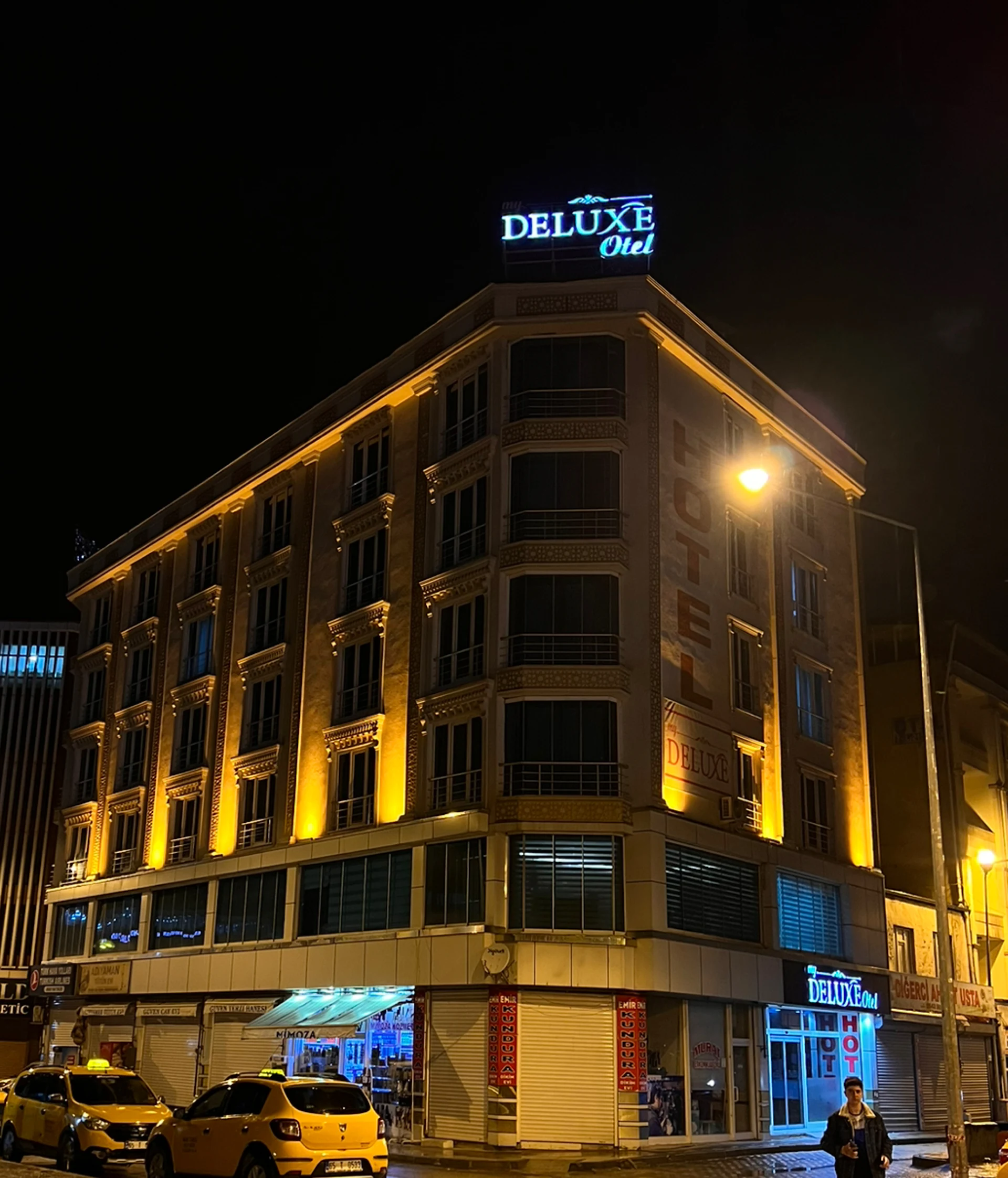 My Deluxe Otel