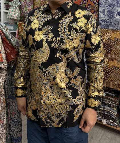 Wellie Batik Fashions - Singapore