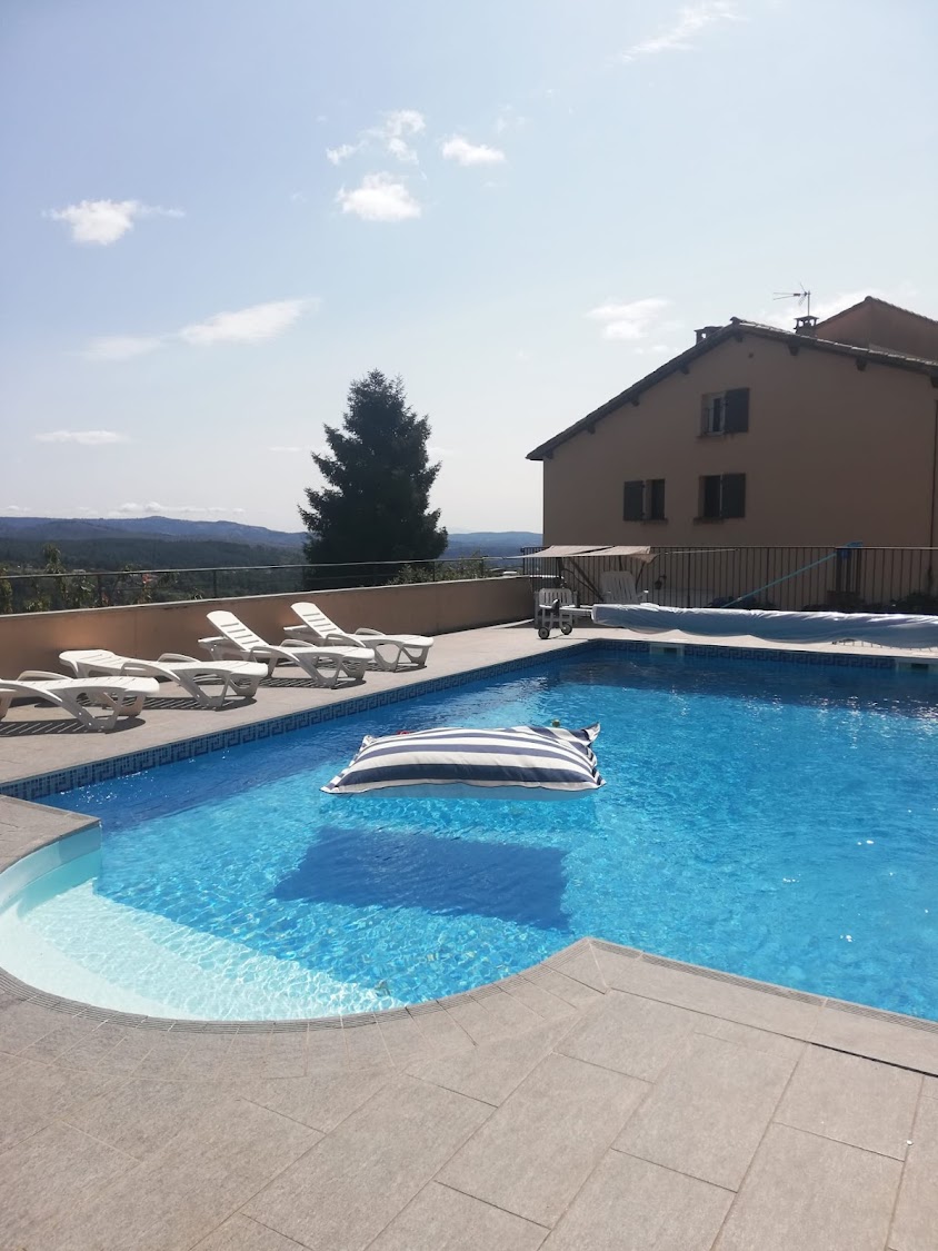 Image de La Villa du Saule, Piscine, Pétanque, Vue, Barbecue, Four à Pizza, Détente, Thermes de Vals les Bains, Pont d’Arc