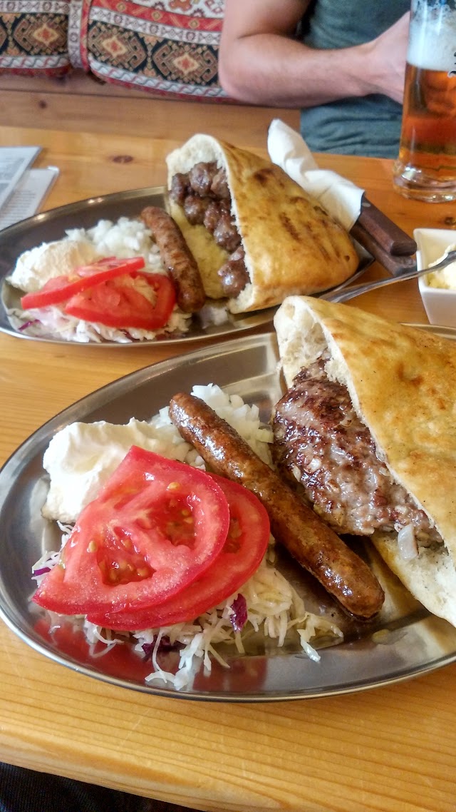 Sarajevski ćevap To je To