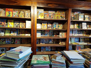 Photo n°28 de Le Village du Livre - Librairie de l'imaginaire à Sablons (Site historique)