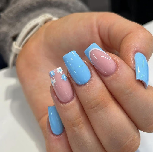 VU Nails Spa - Visual