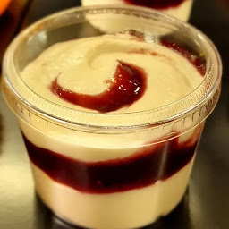 Photo n°48 de Aux 4 Saisons.16 à Gond-Pontouvre (Pâtisserie)