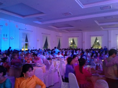 Photos of ພັດຕະຄານໄພລິນ
