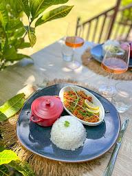 Photo n°45 de Le Beauvallon Restaurant et Evenementiel à Saint-Benoît (Prestataire de mariage)