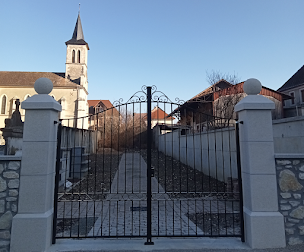 Photo n°4 de PMBI à Saint-Laurent-du-Pont (Atelier de métallerie)