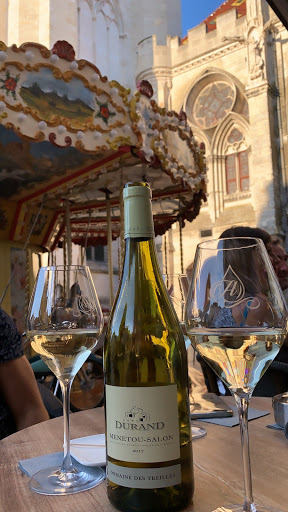 L'angélus Bar à Vins & Bulles Gallery - France