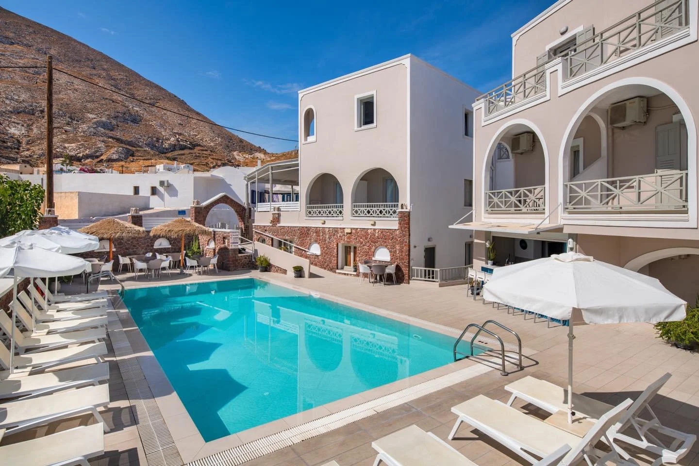 FOMITHEA HOTEL