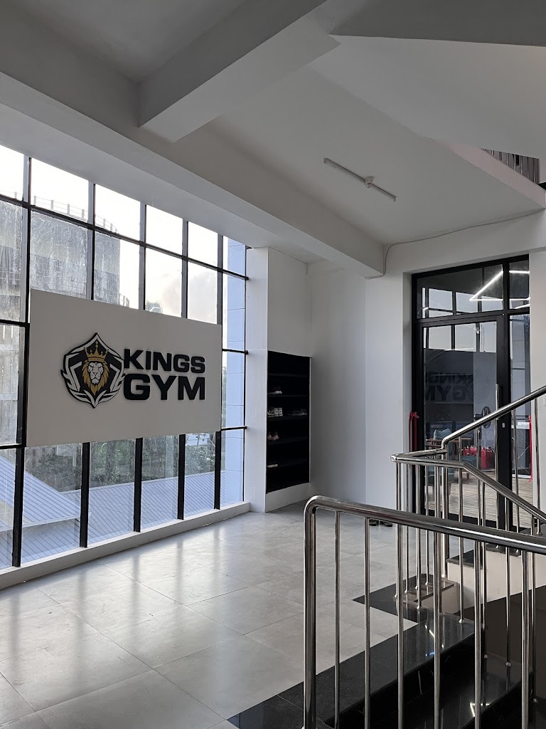 Kings Gym Kollam 7000Sq Ft Premium Unisex Gym