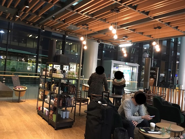 Starbucks Luxembourg Airport