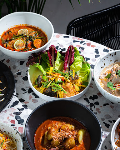 Jo's Modern Thai by null