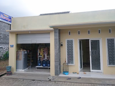 Photos of Graha Cemara Asri B-1 Gaharu Handy craft
