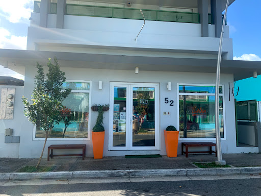 Lluvia Deli Bar & Artefacto - Thumbnail